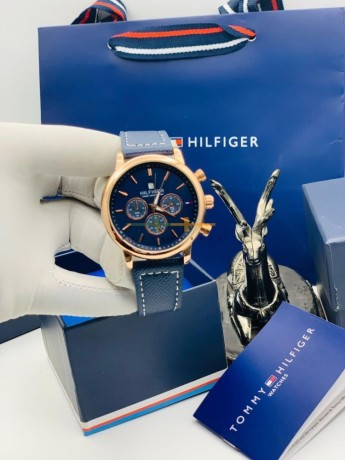 tommy-hilfiger-leather-watch-big-1