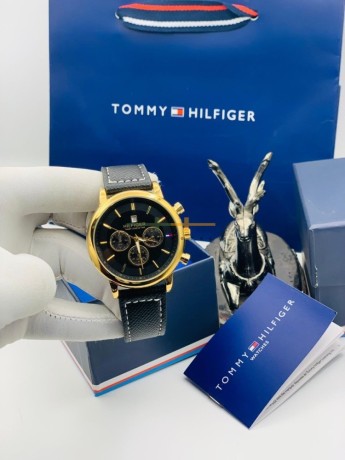 tommy-hilfiger-leather-watch-big-2