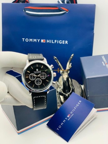 tommy-hilfiger-leather-watch-big-3